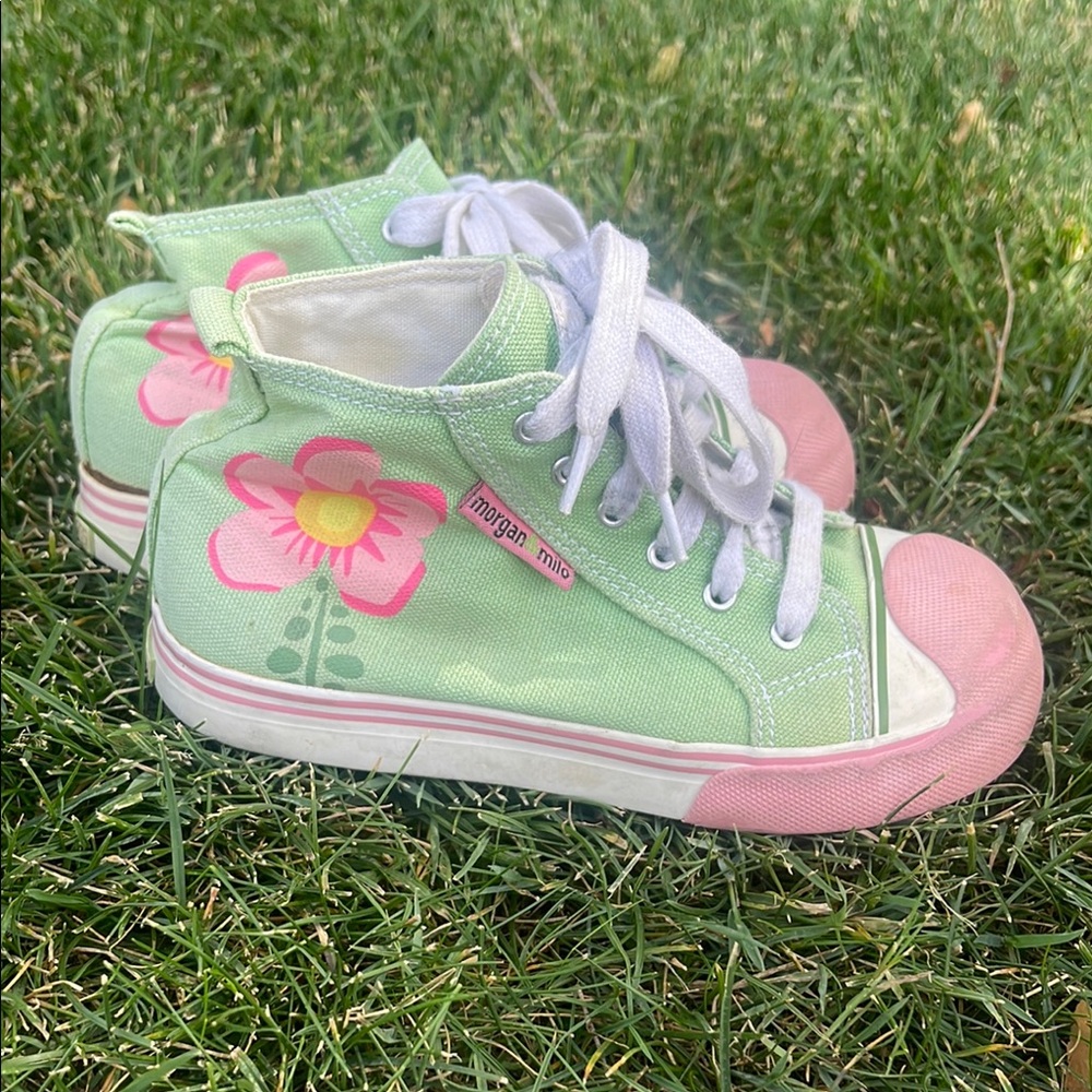 ⭐️Morgan & Milo Floral Green and Pink Sneakers